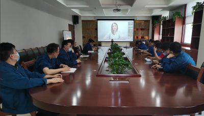 如何从销售的角度提升亚游会的竞争力——第十二期亚游会大讲堂开讲！